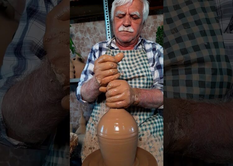 Pottery #making #pottery #art