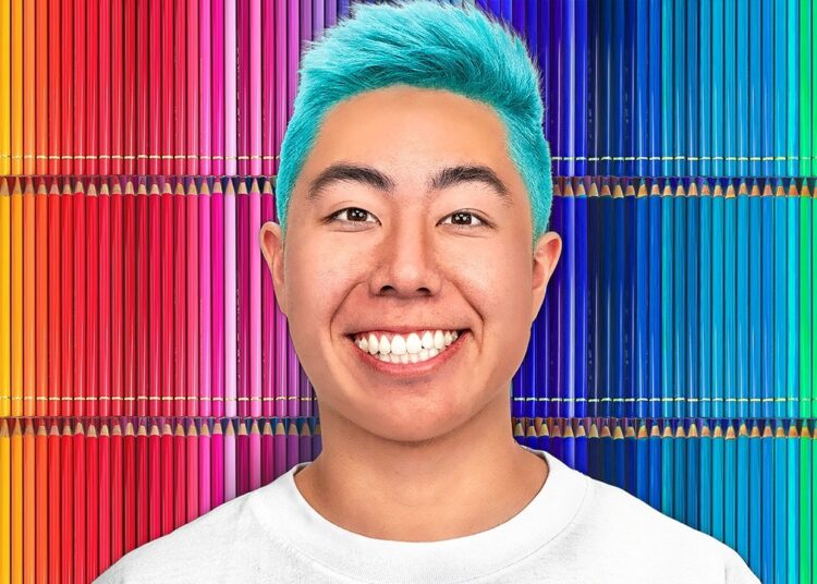 Best Colored Pencil Art Wins $5,000!