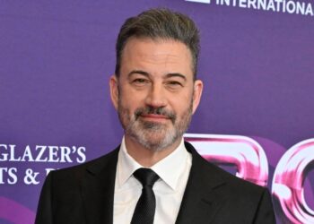 Jimmy Kimmel Will ‘Come Out Swinging’ Tonight, As Some Stations Refuse To Lift Suspension: Report – National Enquirer
