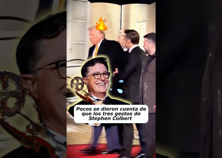 Stepen Colbert makes Trump a laughing stock#shorts #celebrity #stephencolbert #trump #story