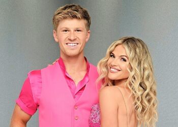 Fans Will Be Shocked by How Much Robert Irwin Has Already Earned on ‘Dancing With the Stars’ – Globe Magazine