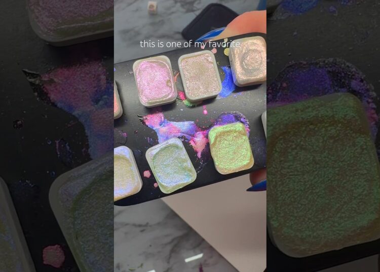 Love this set 🥰 #watercolor #paintswatch #art #swatch #iridescent #paint #paintmixing #shorts