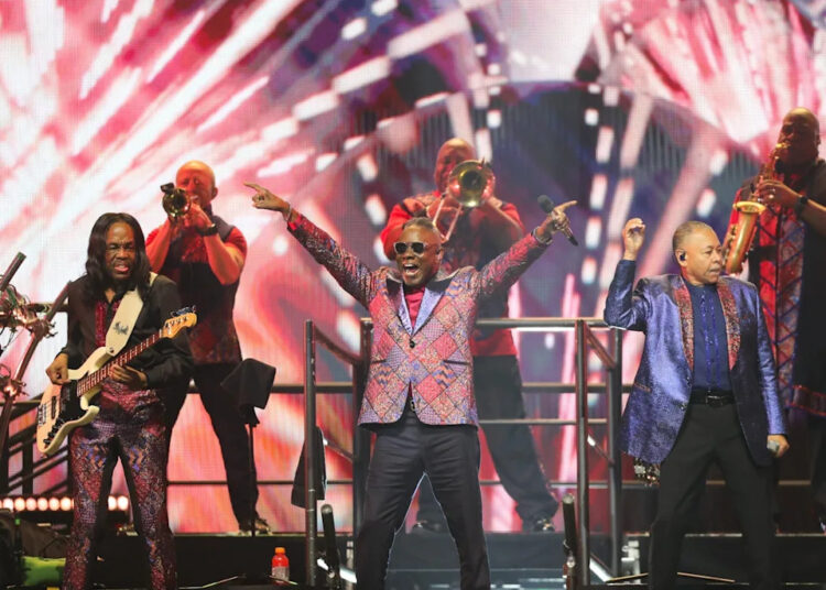 Earth, Wind and Fire performs on Aug. 29, 2024 at Footprint Center in Phoenix.