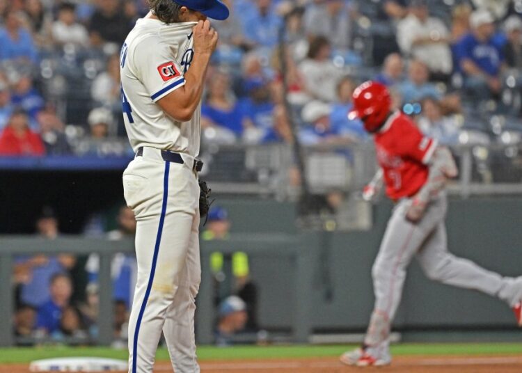 A familiar story: rookie pitcher dominates, Royals lose 5-1