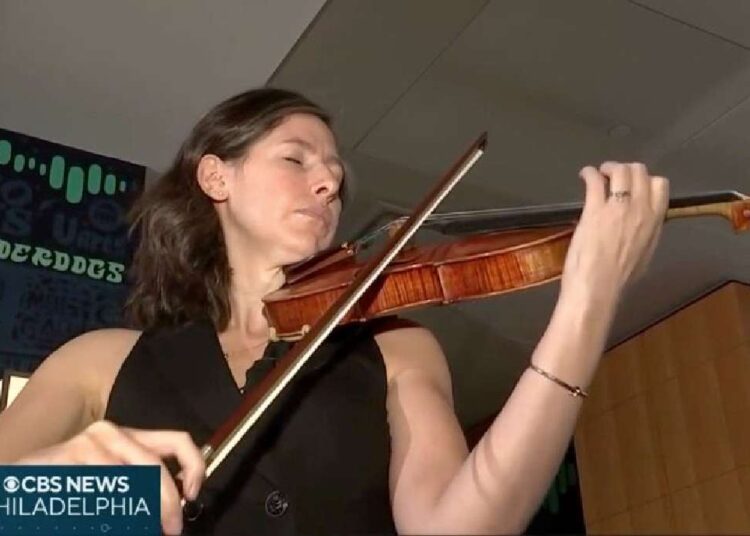 A violinist's music comforted people in New York City after 9/11 — when she was just 11 years old