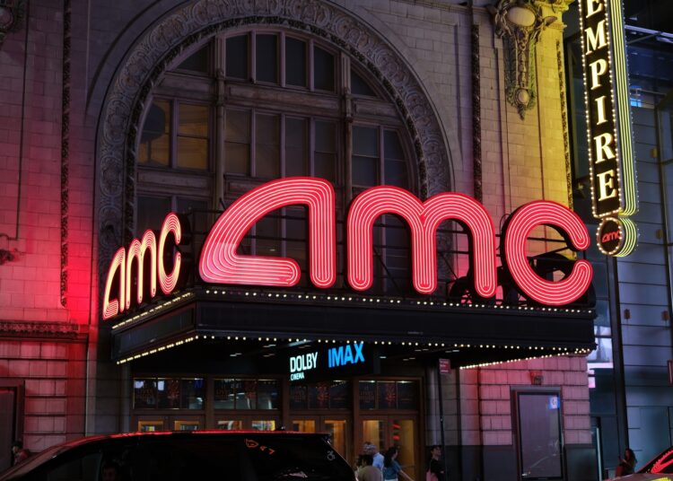 AMC Entertainment Stock: Posts A Slight Net Loss Despite Much Improved Results (NYSE:AMC)
