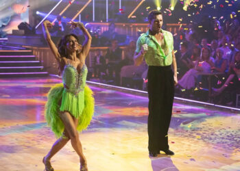dancing with the stars “premiere” (3401) “dancing with the stars” returns for its 20th anniversary. cohosted by alfonso ribeiro and julianne hough, with judges carrie ann inaba, bruno tonioli and derek hough, the ballroom welcomes 14 new celebrities for their first live performance. tuesday, sept. 16 (8:00 10:00 p.m. edt) on abc. (disney/eric mccandless) hilaria baldwin, gleb savchenko