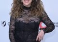 Alyssa Milano Getting Breast Implants Removed, Thought They Were ‘Necessary’ to ‘Be Attractive’ – Star Magazine