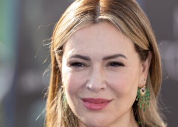 Alyssa Milano’s Emotional Reason For Removing Breast Implants