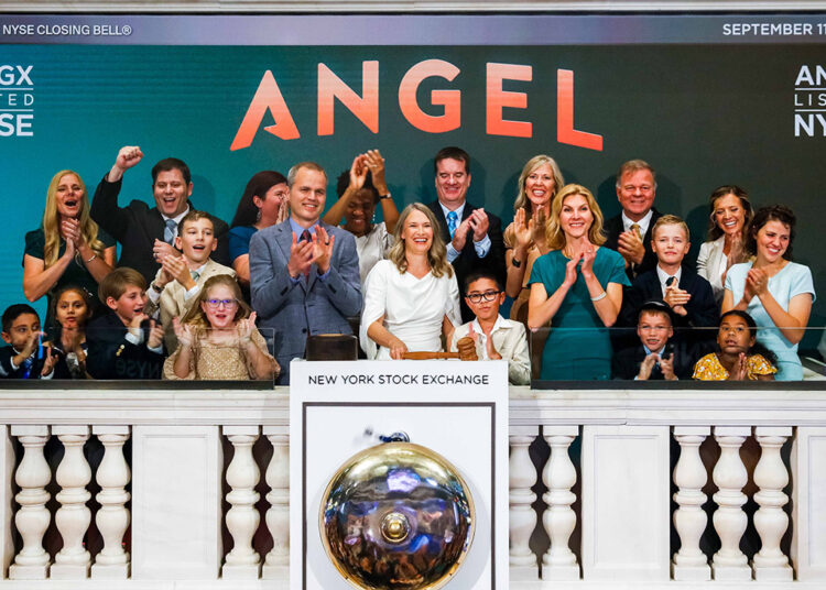 Angel NYSE ANGX Rings The Closing Bell