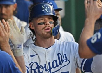 Angels at Royals odds, picks and predictions