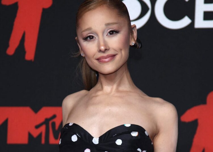 Ariana Grande makes 2025 MTV VMAs red carpet appearance