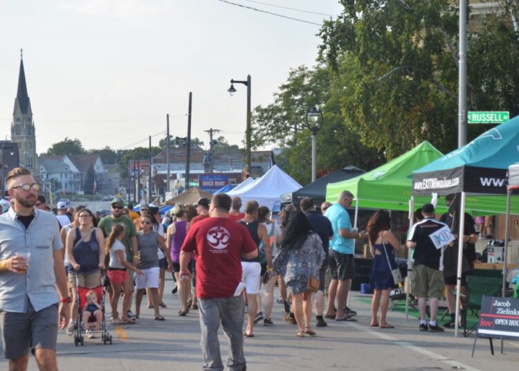 2017 Bay View Bash. Photo by Jack Fennimore.
