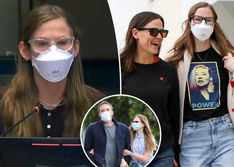 Ben Affleck, Jennifer Garner's daughter Violet calls for mask mandate in UN speech