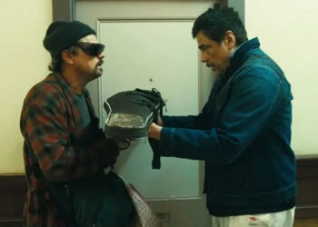 Warner Bros/Youtube Leonardo DiCaprio (left) and Benicio del Toro in 'One Battle After Another'