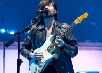 Biffy Clyro’s new single is about having ‘faith’ in decisions - Music News