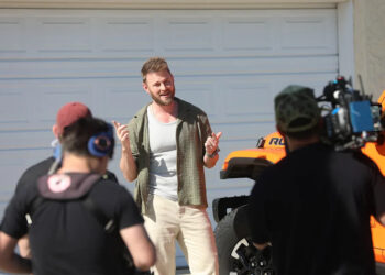 Bobby Berk Junk or Jackpot Hot Pics