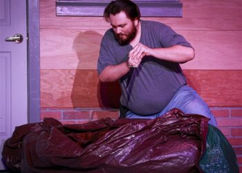 Bowling Green play provides peak political entertainment