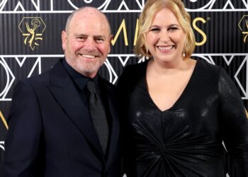 CBS' Amy Reisenbach, David Stapf Sign New Three-Year Contracts