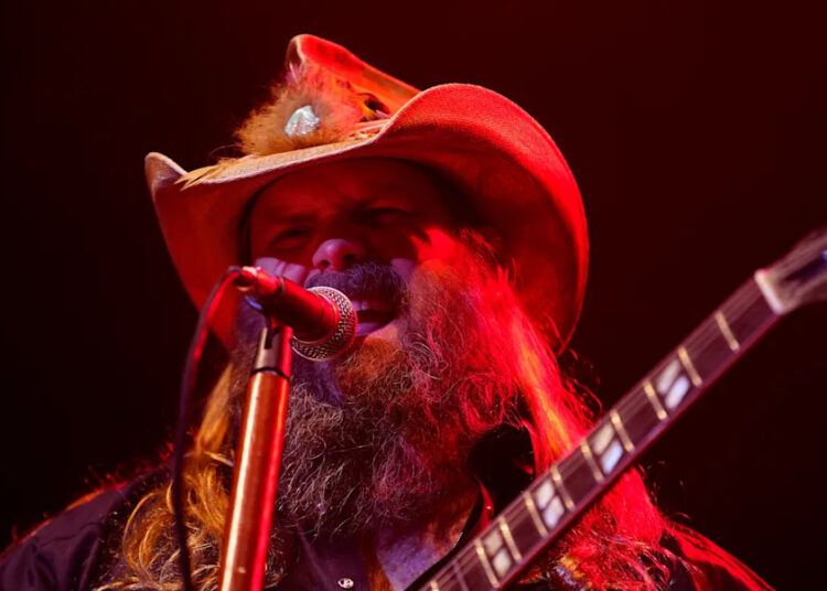 Chris Stapleton performs at Desert Diamond Arena on Aug. 8, 2025, in Glendale.