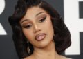 Cardi B hurls pen at 'disrespectful' man's pregnancy question