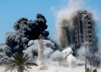 Celebrities and artists join cultural boycott of Israel over Gaza war