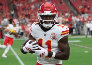 Chiefs-Giants Inactives: Jalen Royals will play
