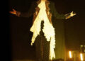Chris Lee McQueen, McQueen Oyster ruffles, Chris Lee, Queen and the Dreams Tour, Li Yuchun McQueen, Li Yuchun Queen and the Dreams Tour, Chris Lee Wore McQueen For Her 'Queen and the Dreams' Tour