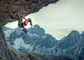 Lily James in 'Cliffhanger'