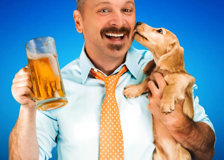 Comedian and television host Zane Lamprey.