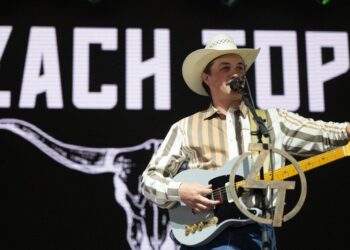 Country singer responds to rumors he's 'faking' his accent - Celebrity News - Entertainment