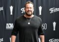Country star Lee Brice dedicates song to Charlie Kirk as fans divided - Celebrity News - Entertainment