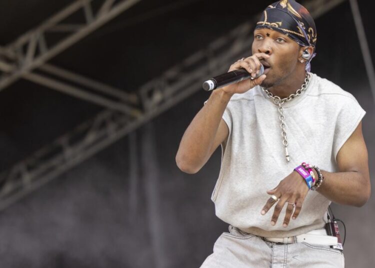 D4vd calls off tour dates amid police investigation into teen girl's death