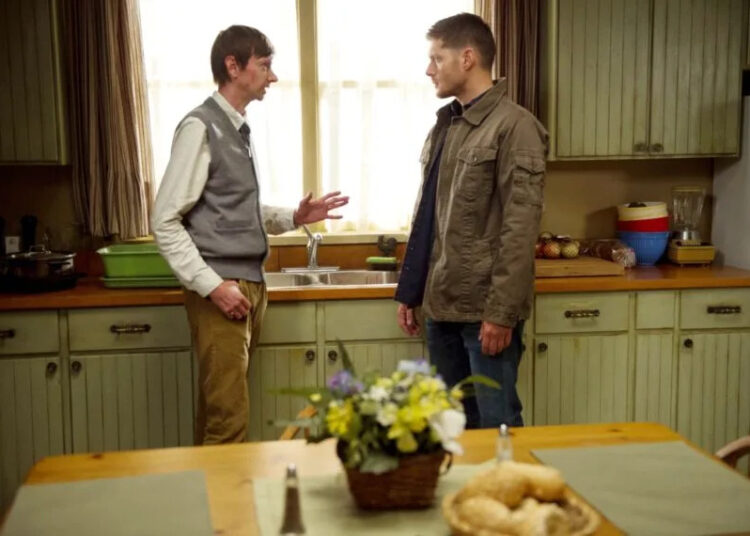 DJ Qualls as Garth, Jensen Ackles as Dean — 'Supernatural' Season 9 Episode 12