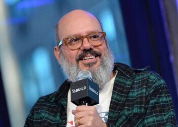 David Cross issues ultimatum to comics over Saudi Arabia gig - Celebrity News - Entertainment