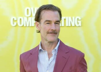 Dawson's Creek star James Van Der Beek pulls out of show reunion - Celebrity News - Entertainment