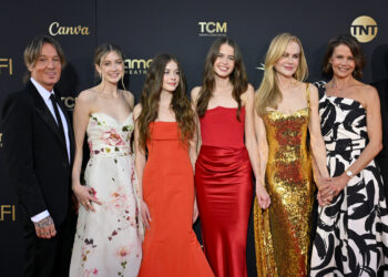 Nicole Kidman and Keith Urban with kids.