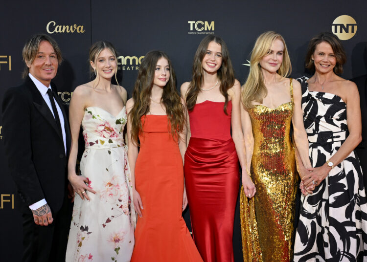 Nicole Kidman and Keith Urban with kids.