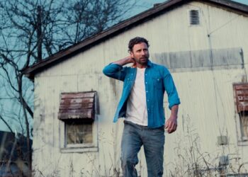 Dierks Bentley releases intriguing live 'The Sessions' EP