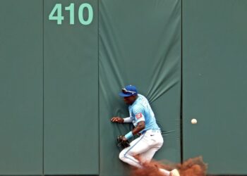 Disastrous defense, Skubal’s gem downs Royals 5-0
