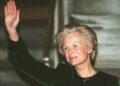 The Duchess Katharine of Kent waves to the media after being received into the Roman Catholic church by the Archbishop of Westminster, cardinal Hume at the Archbishop's House, London, 14 January 1994. Britain's Duchess of Kent has died aged 92.(AFP)