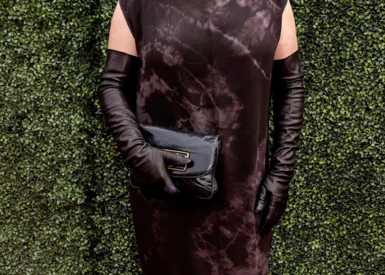 Emmy Veteran, 57, Forced to Make Emergency Fix After Red Carpet Wardrobe Mishap