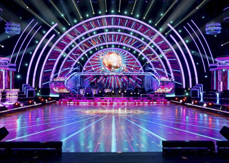 Five Strictly Come Dancing celebrities ’taking fat…