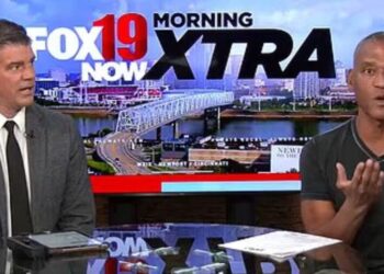 Fox News host reveals cancer diagnosis live on air - Celebrity News - Entertainment