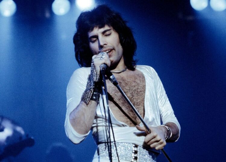 Freddie Mercury’s ‘secret daughter’ has ‘unmistakeable resemblance’ to | Celebrity News | Showbiz & TV