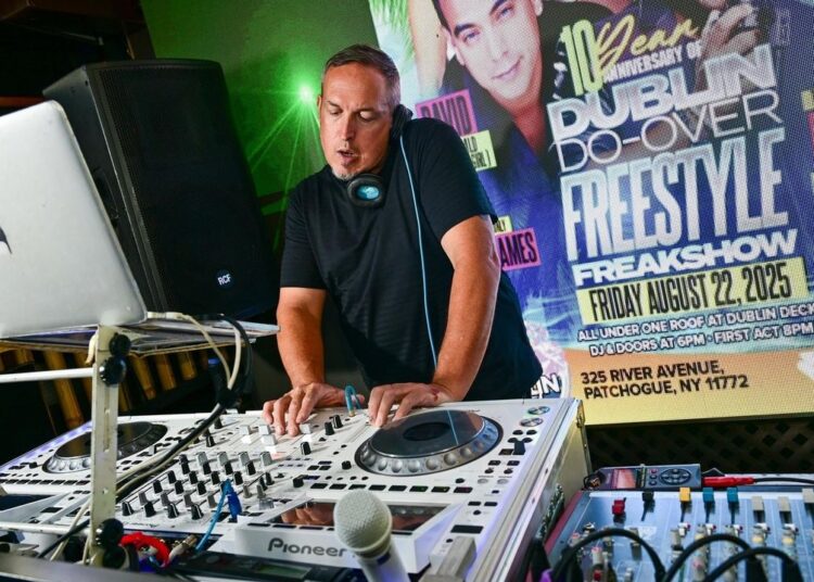 Freestyle music revival draws nostalgic Long Islanders to dance events