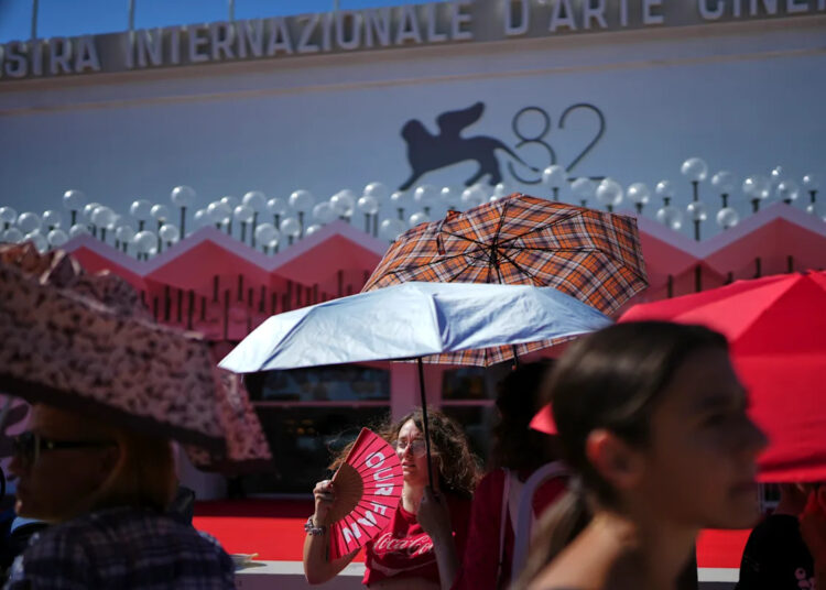 From standing ovations to Campari spritzes