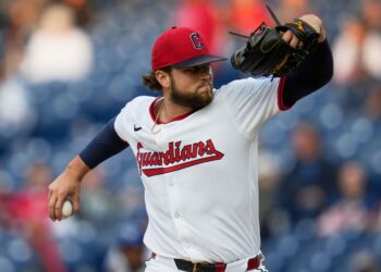 Guardians pitcher Slade Cecconi throws 7 no-hit innings against Royals, Guardians lead 9-0