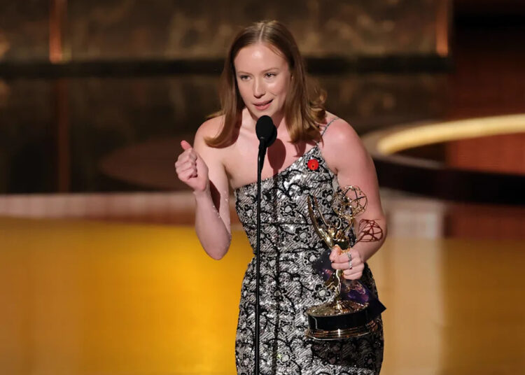 Hannah Einbinder accepts the Outstanding Supporting Actress in a Comedy Series award for "Hacks" onstage during the 77th Primetime Emmy Awards in Los Angeles on Sept. 14, 2025.