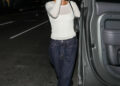*exclusive* los angeles, ca hailey bieber and kendall jenner were seen enjoying dinner with andrew watt and charlotte lawrence in los angeles. the group shared a relaxed evening outing at a popular dining spot in the city. pictured: hailey bieber backgrid usa 17 september 2025 byline must read: backgrid usa: +1 310 798 9111 / usasales@backgrid.com uk: +44 208 344 2007 / uksales@backgrid.com *uk clients pictures containing children please pixelate face prior to publication*